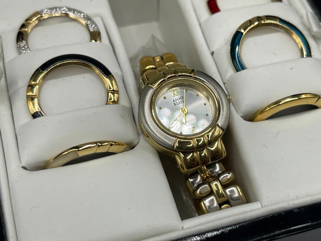 ANNE KLEIN GOLD TONE STAINLESS STEEL DESIGNER LADIES WRISTWATCH WITH ONE DIAMOND DIAL - 3