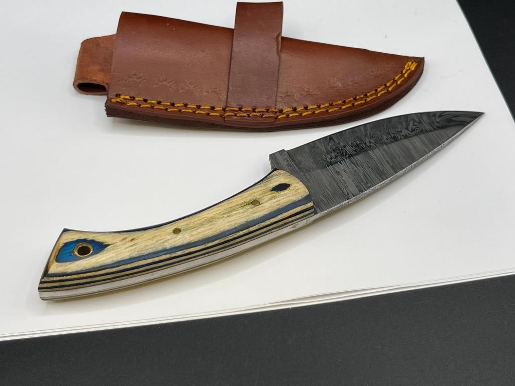 CUSTOM MADE DAMASCUS STEEL FIXED BLADE KNIFE FEATURING FULL TANG - 5