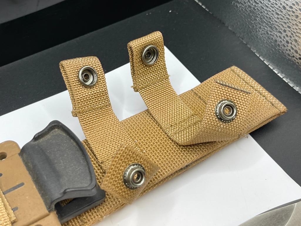 GERBER 0870216F FIXED BLADE TACTICAL KNIFE AND HARD PLASTIC SHEATH - 8