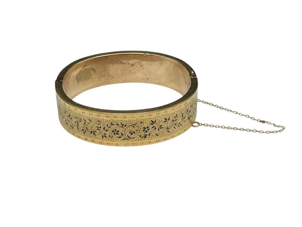 ANTIQUE GOLD FILLED ECTHED FLORAL MOTIF BANGLE BRACELET MARKED 1884: A CHRISTMAS GIFT FROM 1884, MONOGRAMMED INSIDE OF BAND AND DATED, INCLUDES SAFETY CHAIN, HINGED DESIGN 2 1/4" WRIST WIDTH X 5/8" THICK 