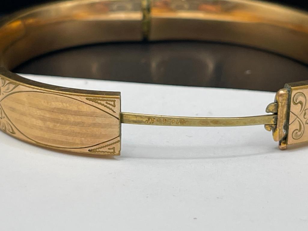 ANTIQUE GOLD-FILLED BANGLE BRACELET FEATURING ETCHED FLOWER DESIGN - 5