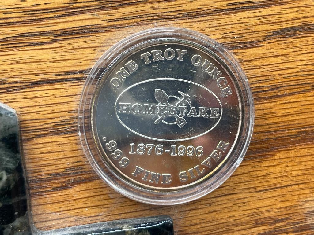 HOMESTAKE MINE HOMESTOAKE ORE .999 FINE SILVER COIN DISPLAY FEATURING TWO COINS ON WOOD PLAQUE - 4