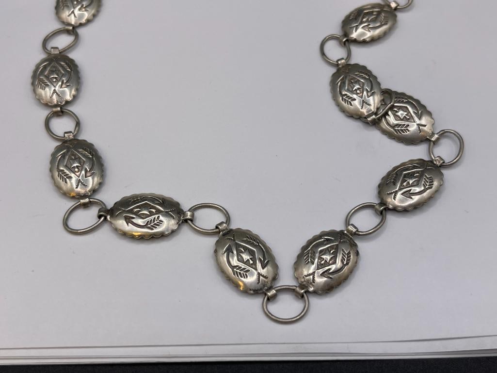 VINTAGE NAVAJO STERLING SILVER STAMPED PATTERN LINK NECKLACE MISSING CLASP - 2