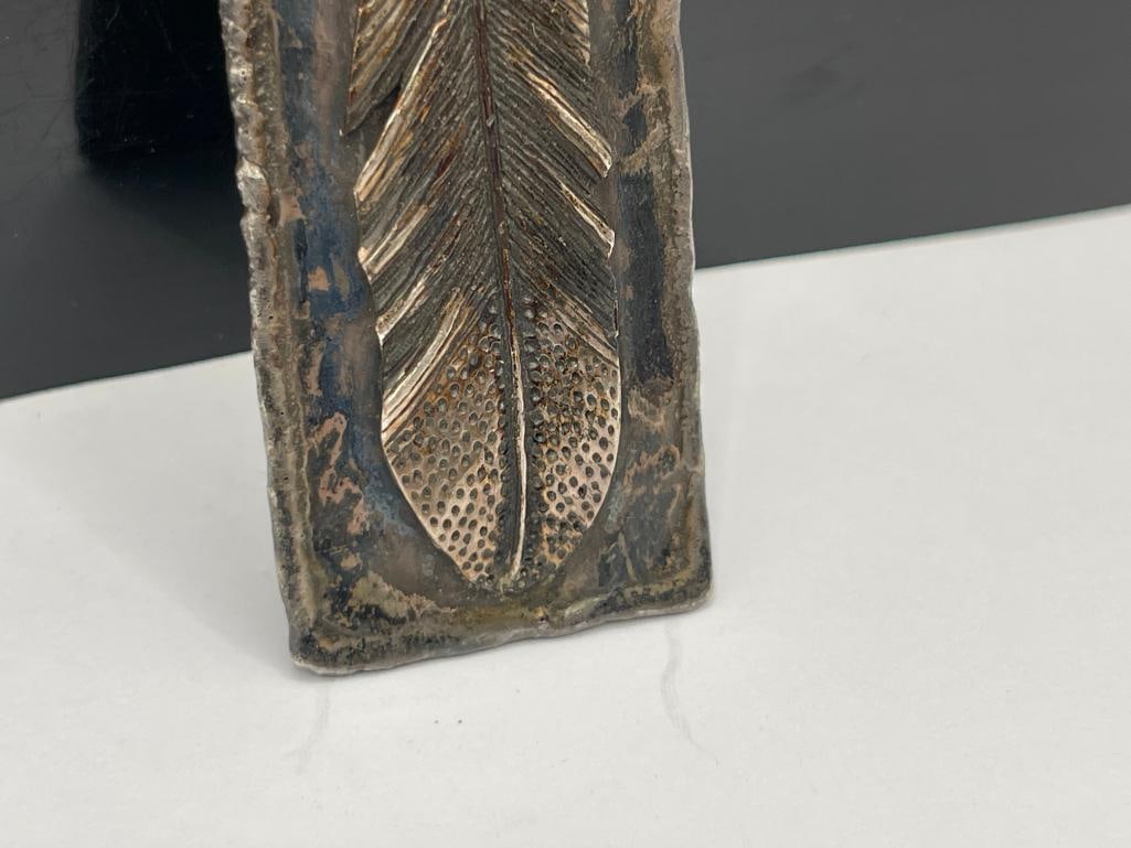 VINTAGE NAVAJO STERLING SILVER LADIES BELT BUCKLE FEATURING FEATHER AND BRASS BEADS - 3