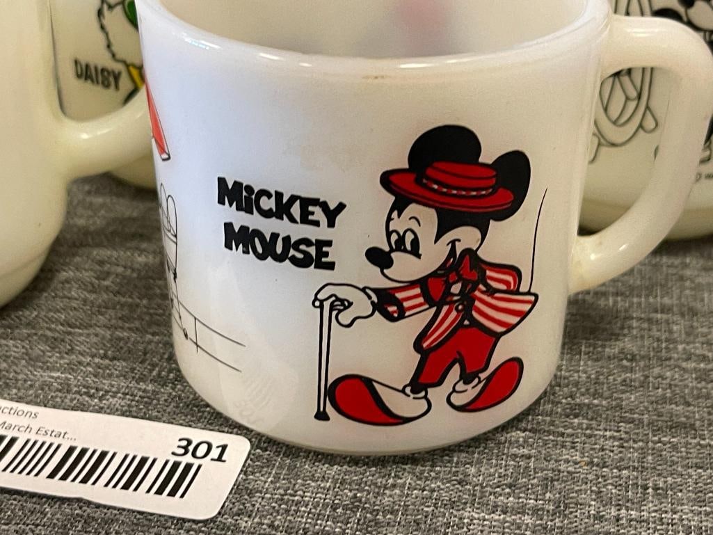 VINTAGE ANCHOR HOCKING MILK GLASS DISNEY / STRAWBERRY SHORTCAKE CHARACTER ILLUSTRATED MUGS / CUPS - 3