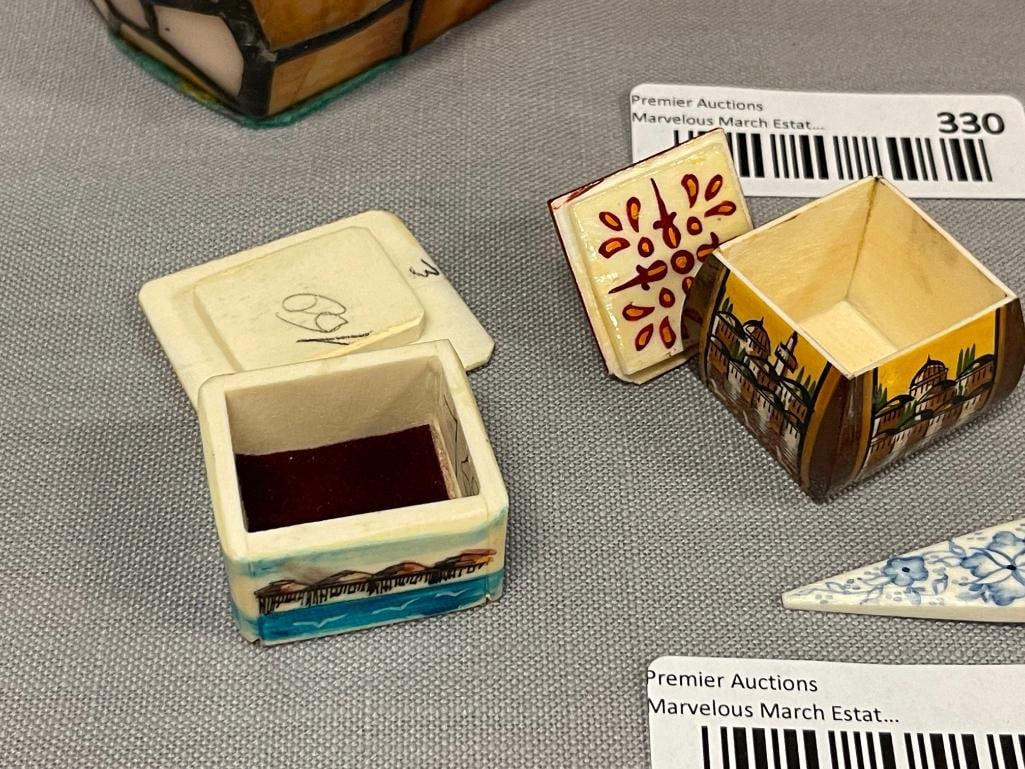 20TH CENTURY HAND CARVED CAMEL BONE TRINKET BOXES AND PERFUME BOTTLES FROM ISTANBUL - 8