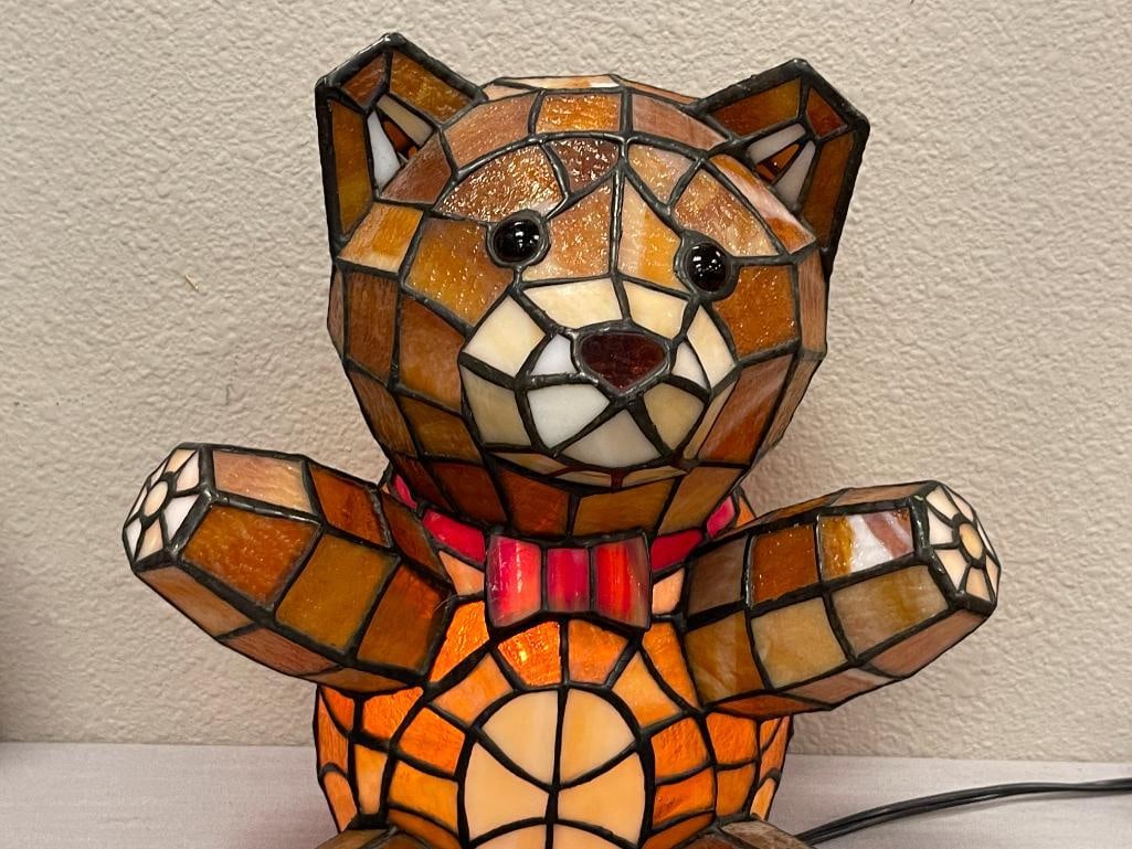 STAINED GLASS WHIMSICAL TEDDY BEAR FIGURAL ACCENT TABLE LAMP - 2