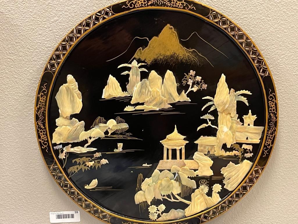 VINTAGE CHINESE LACQUERED WOOD ROUND PANEL WITH MOTHER OF PEARL LANDSCAPE / MOUNTAIN SCENE - 3