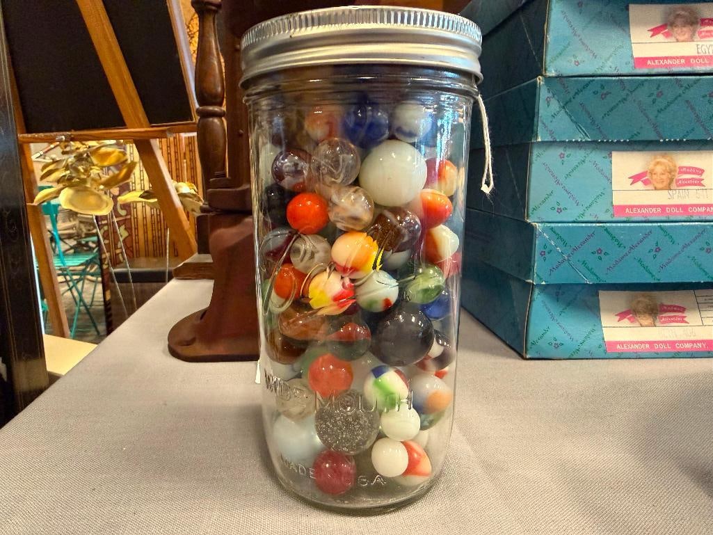 BALL MASON JAR FULL OF 20TH CENTURY MARBLES INCLUDING FEW FLUORESCENT MARBLES - 2