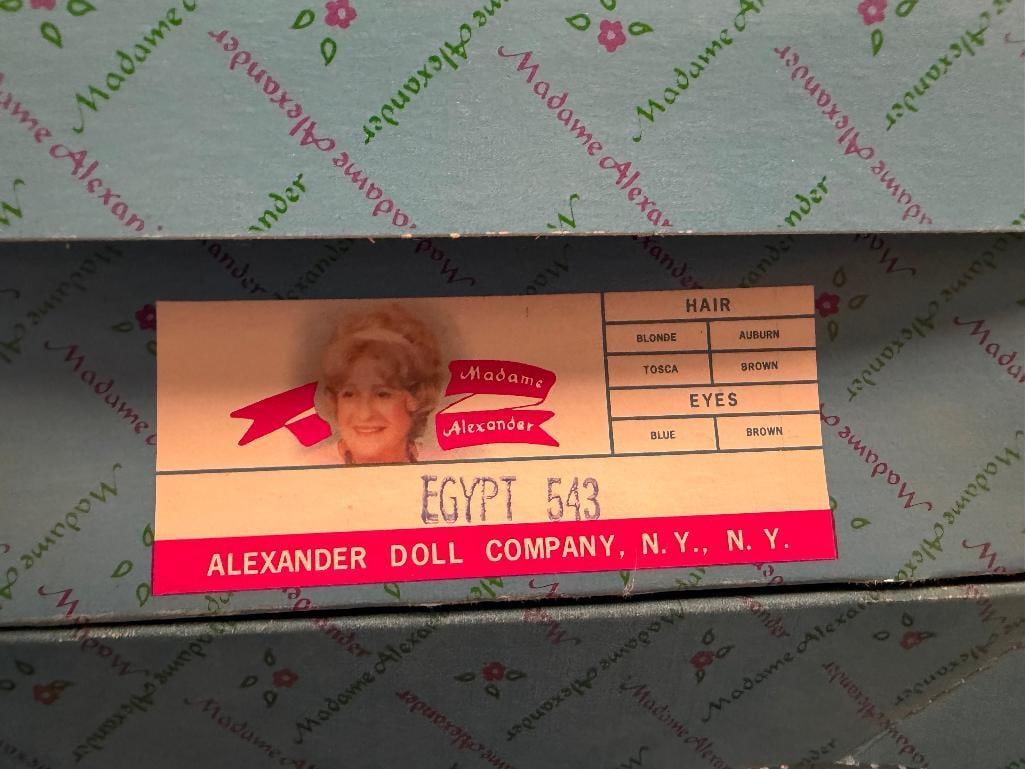 VINTAGE MADAME ALEXANDER DOLL CO. DOLLS LITTLE WOMEN DOLLS OF THE WORLD - 3