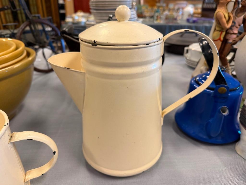 VINTAGE AND NEW ENAMELED TEAPOTS / COFFEE POTS AND MUGS - 6