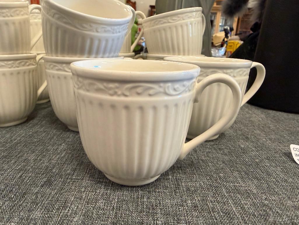 MIKASA ITALIAN COUNTRYSIDE DD 900 SAUCERS AND CUPS, 16 SETS WITH CREAMER - 3