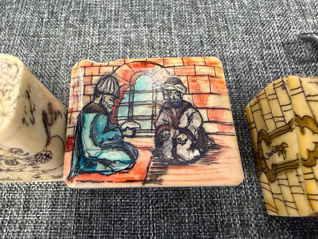 20TH CENTURY HAND CARVED CAMEL BONE TRINKET BOXES AND PERFUME BOTTLES FROM ISTANBUL - 5