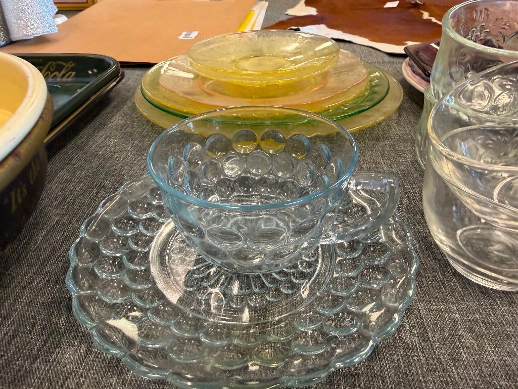 ASSORTMENT OF VINTAGE GLASSWARE DEPRESSION GLASS, PRESSED GLASS, ETC. - 3