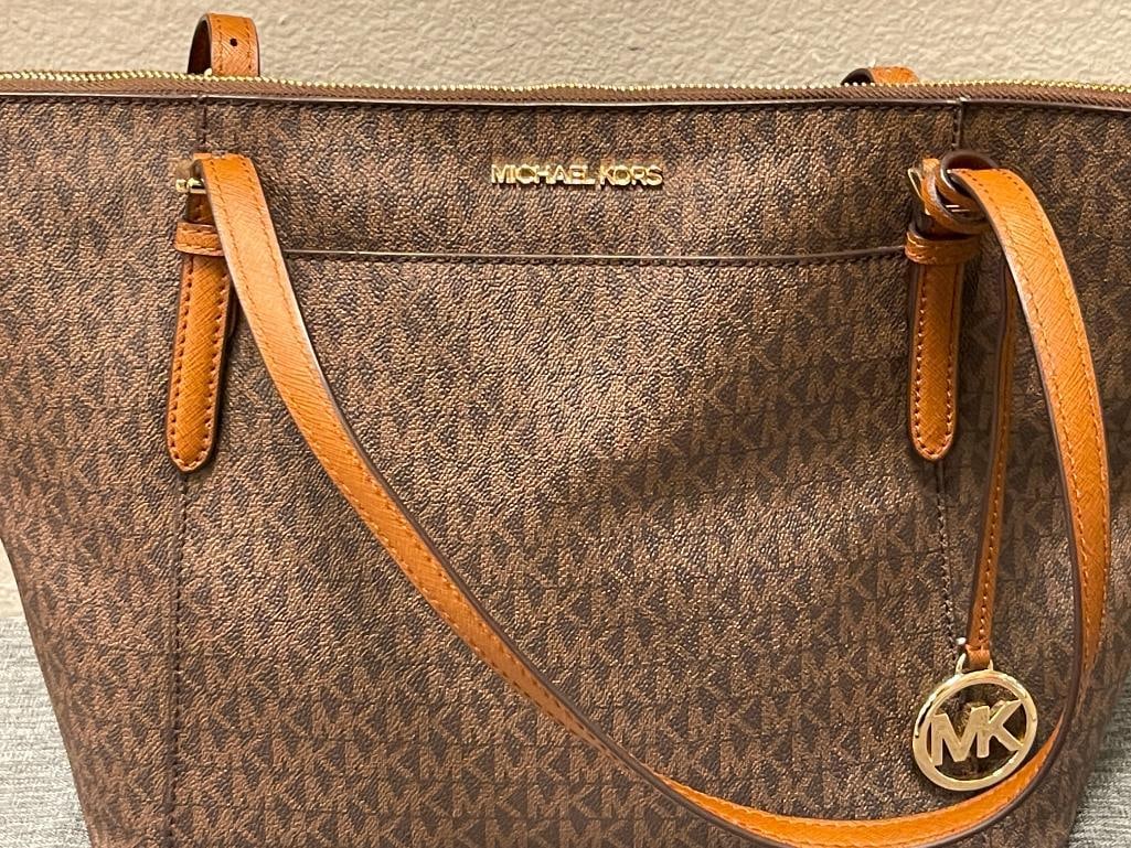 MICHAEL KORS BROWN MONOGRAM SATCHEL BAG - 2