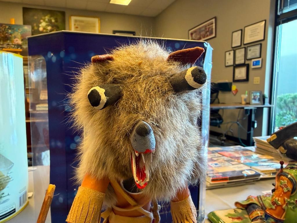 JOE DAVID HAND CRAFTED HOPI KACHINA DOLL OF WOLF KACHINA - 4