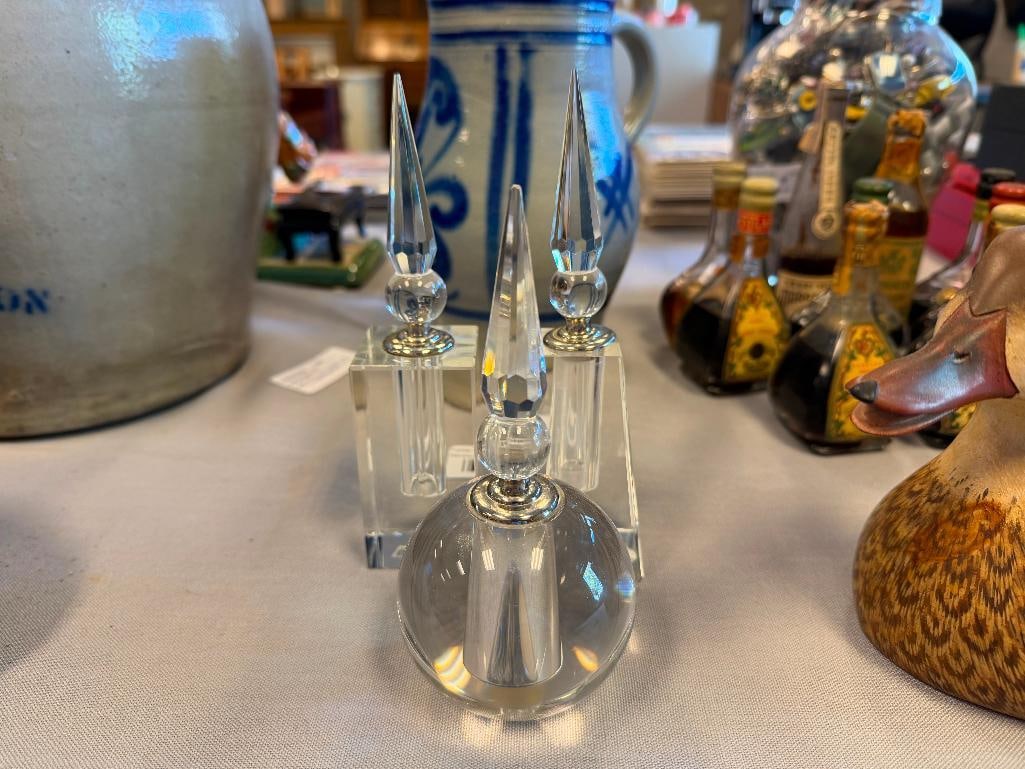 BOMBAY ELEGANT CRYSTAL FRAGRANCE / PERFUME BOTTLES WITH STOPPERS / DAUBERS - 2