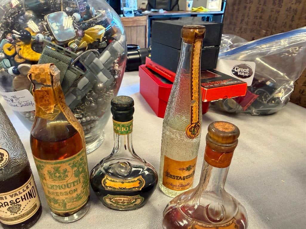 VINTAGE 1/10 PINT LIQUOR BOTTLES HENRI VALLET, VERMOUTH BRESSON, EUSTAQUIO IBARRA - 8