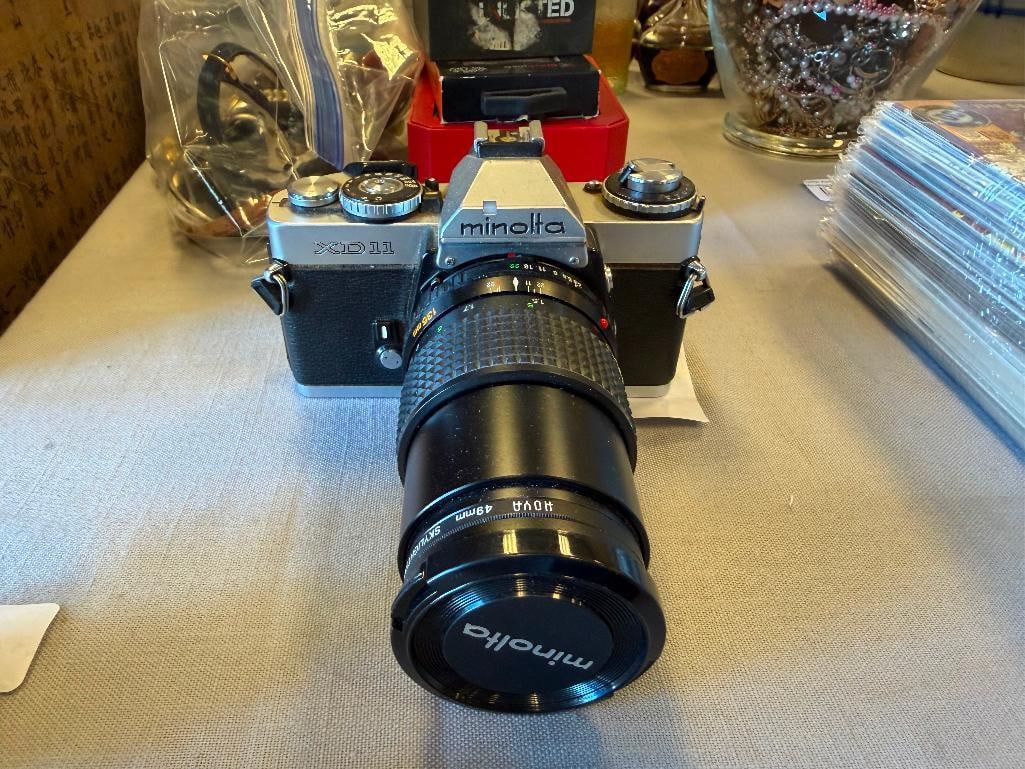 CIRCA 1977 MINOLTA XD 11 SLR FILM CAMERA WITH MINOLTA 135MM AND 35MM LENSES - 3