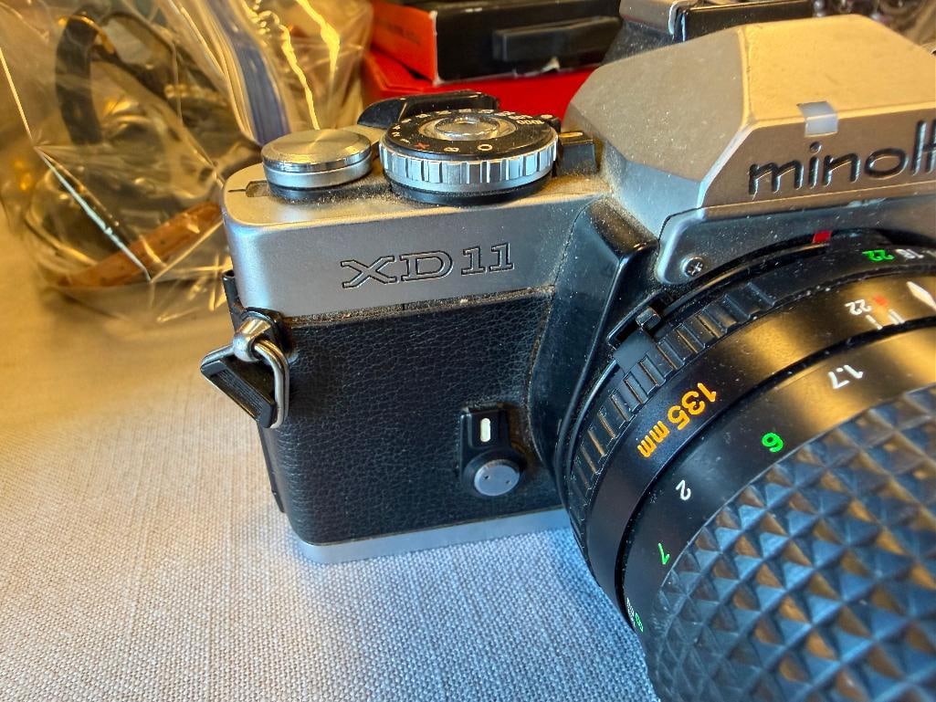 CIRCA 1977 MINOLTA XD 11 SLR FILM CAMERA WITH MINOLTA 135MM AND 35MM LENSES - 4