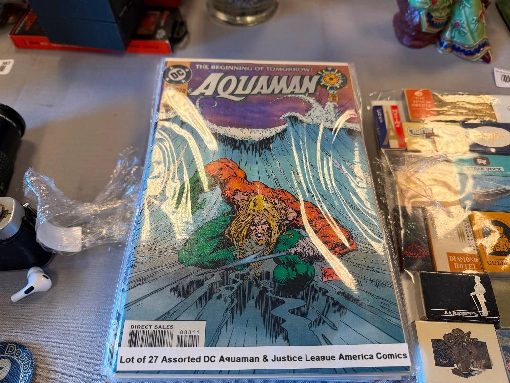 27 ASSORTED DC COMICS AQUAMAN AND JUSTICE LEAGUE COMIC BOOKS - 2