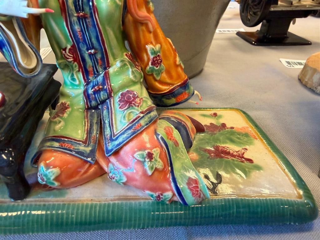 CHINA SHIWAN WUCAI CERAMIC FEMALE FIGURES - 5