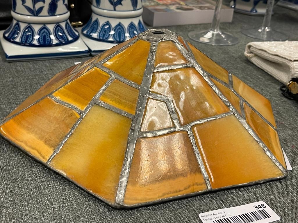 VINTAGE HEXAGONAL AMBER GLASS STONE LOOK PATCHWORK LAMP SHADE WITH LEAD FRAME - 3