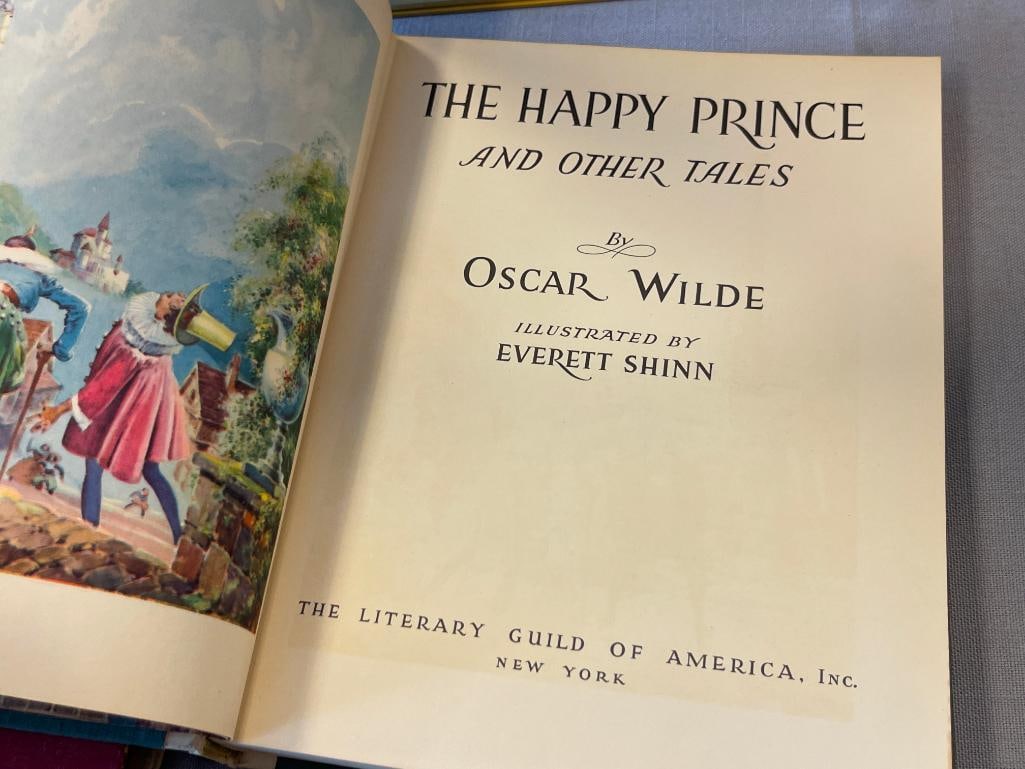 ANTIQUE CHILDRENS BOOKS 1899 FATHER GANDER'S 1940 THE HAPPY PRINCE AND 1942 TEENIE WEENIE TOWN - 9