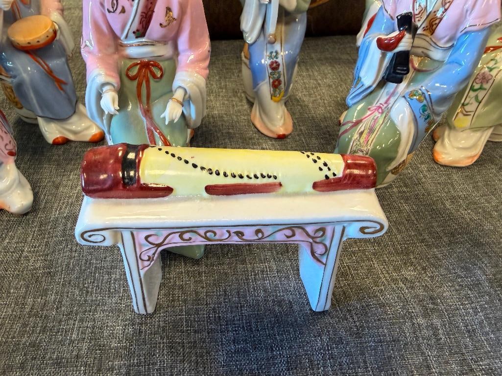 VINTAGE JAPANESE GEISHA MUSICIANS PORCELAIN FIGURES - 3