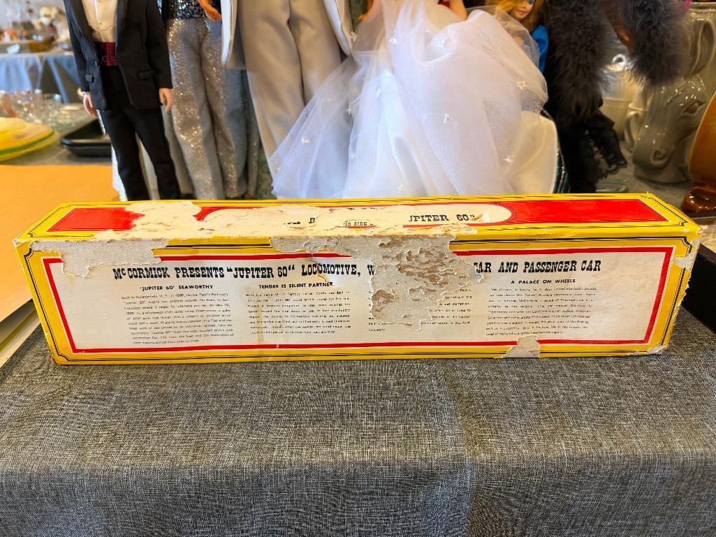 MCCORMICK JUPITER 60 LIMITED EDITION MINIATURE TRAIN DECANTER SET - 7