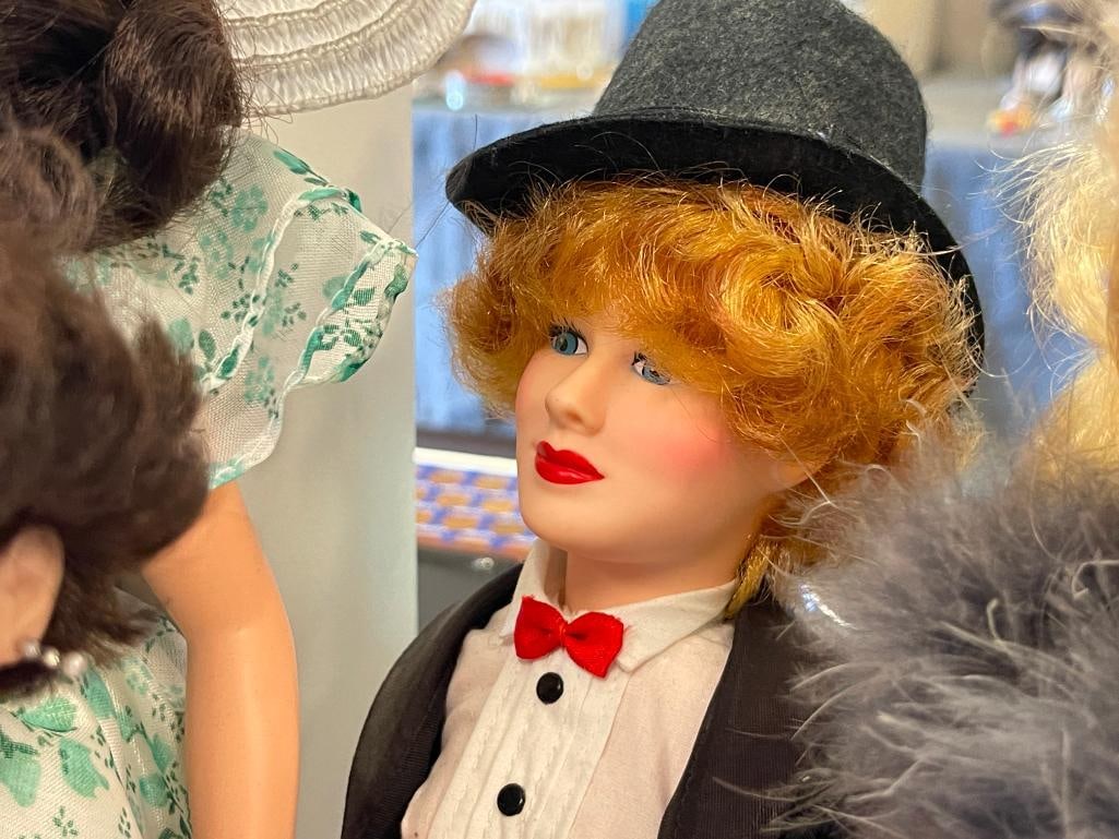 NINE ASSORTED DOLLS FROM EFFANBEE, MATTEL / BARBIE, FRANKLIN MINT - 8