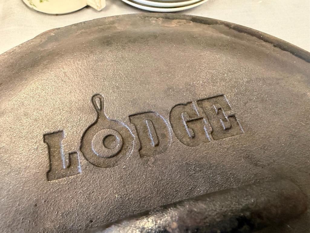 CRACKER BARREL CAST IRON SKILLET WITH LODGE DRIP LID - 3