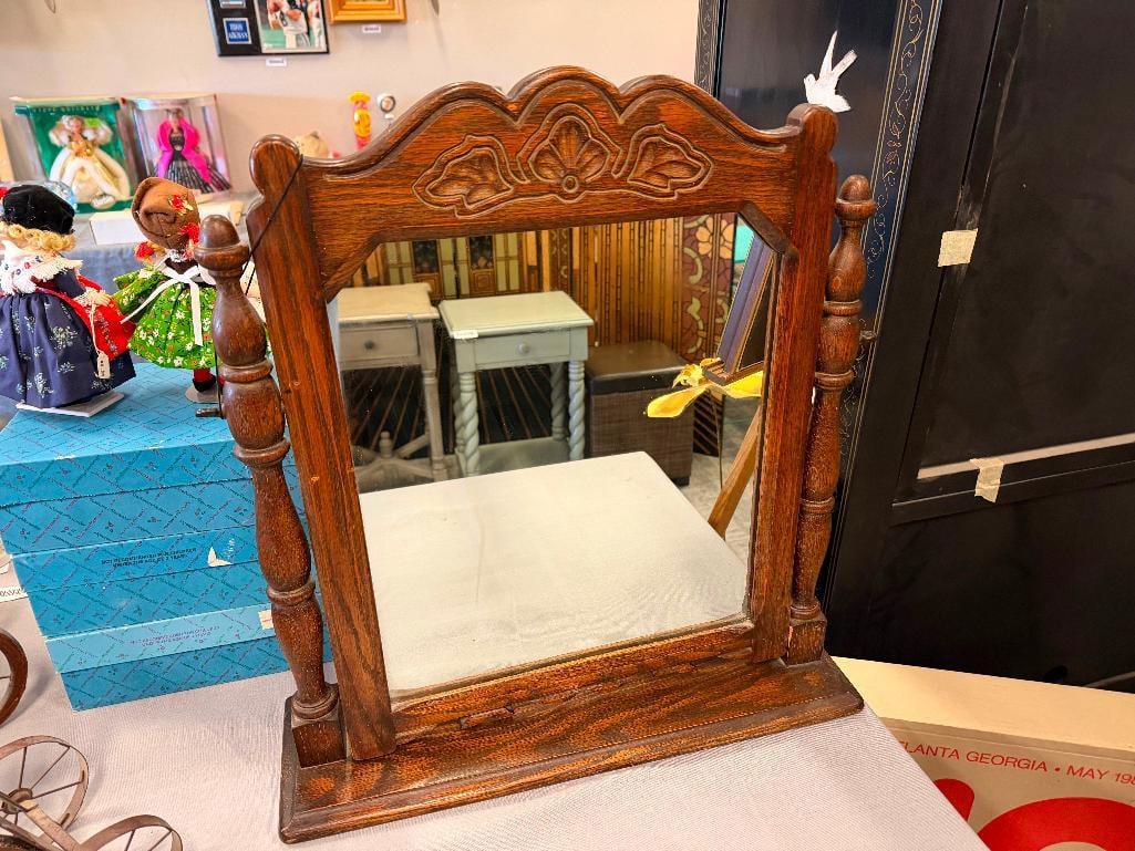 1940 LOGAN PORTER MIRROR CO. VINTAGE CHEST MIRROR MADE FROM OAK STOCK NO. 240 - 2