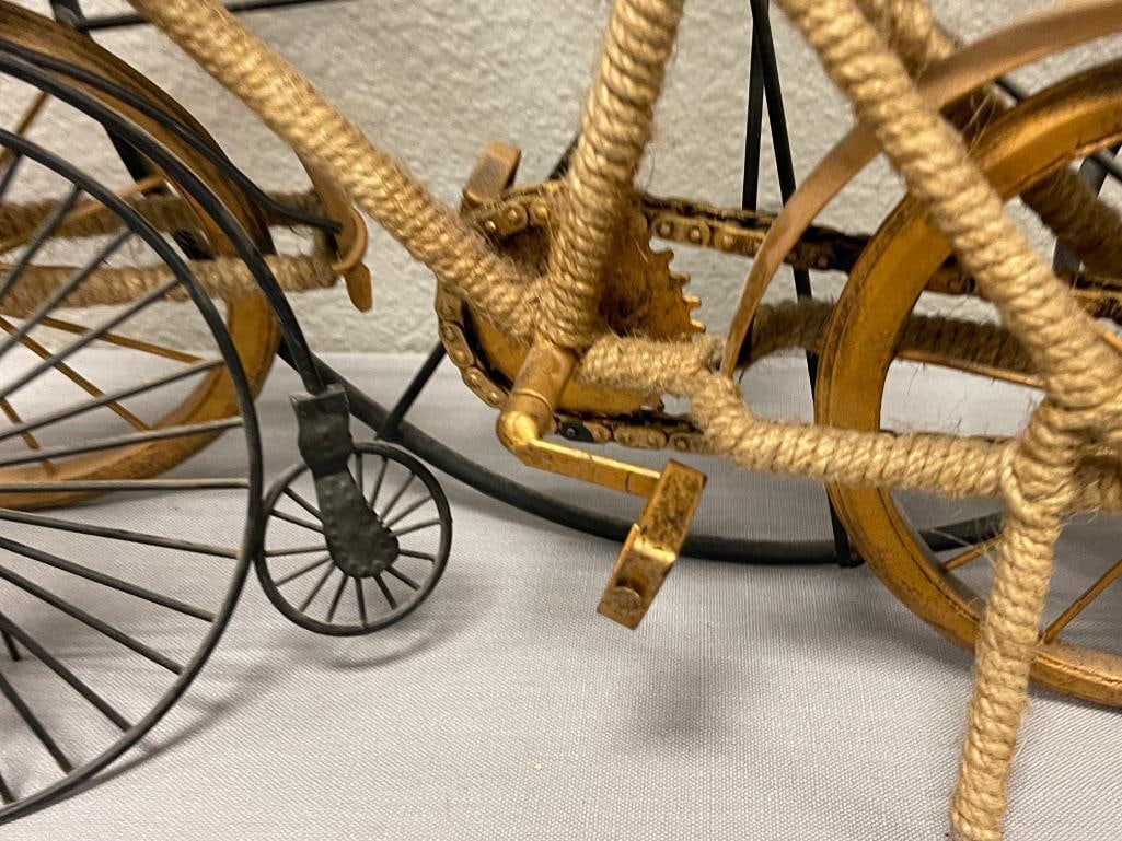 DECORATIVE VINTAGE / ANTIQUE STYLED TRICYCLE DECOR AND BICYCLE TOY / DOLL ACCESORY - 5