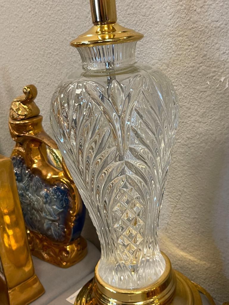 TWO CRYSTAL TABLE LAMPS WITH BRASS BASE AND TOP TRIM - 3
