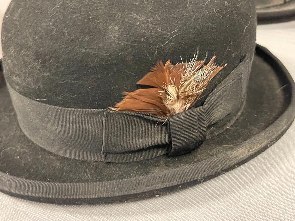 TWO MENS BLACK FELT HATS, HATS IN THE BELFRY BOWLERS AND TOP HAT SIZE MEDIUM AND LARGE - 3