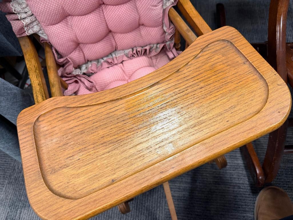 VINTAGE CHILD'S WOOD FRAME ROCKING CHAIR WITH PINK UPHOLSTERY CUSHIONS THAT ARE REMOVABLE - 8