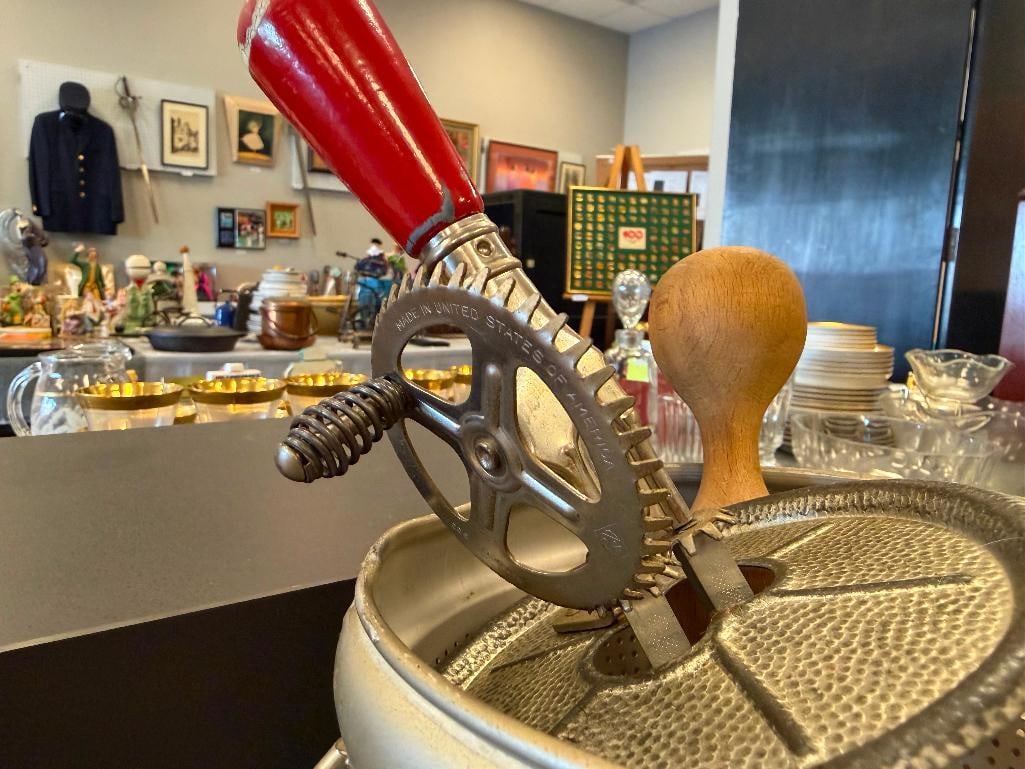 VINTAGE VIKO ALUMINUM FOOD STRAINER SET INCLUDING MIXER AND WOOD PESTLE - 4