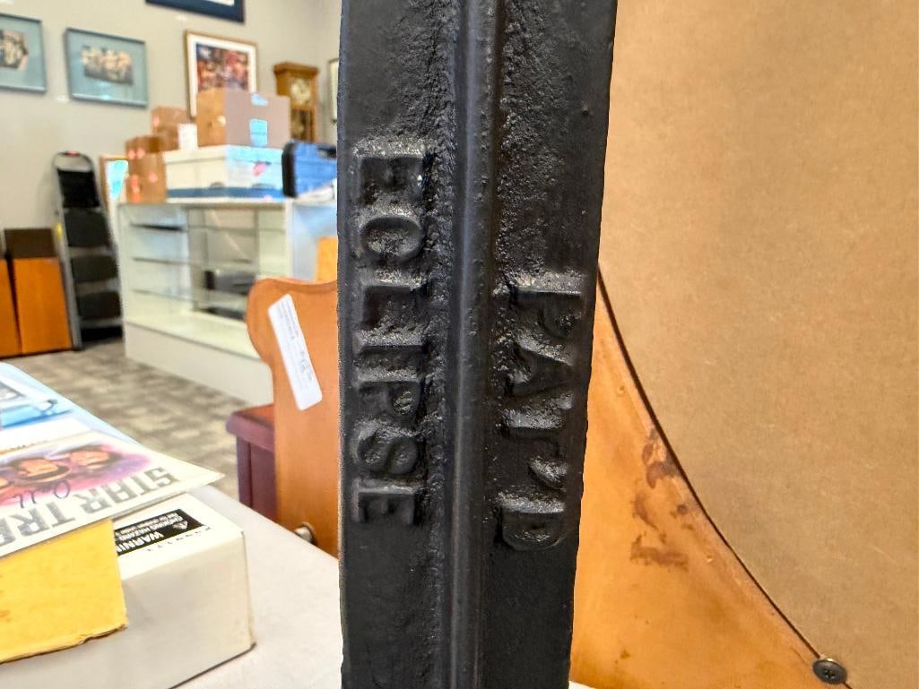 VINTAGE ECLIPSE CAST IRON COBBLER'S STAND AND FOUR INTERCHANGEABLE SHOE FORMS - 18