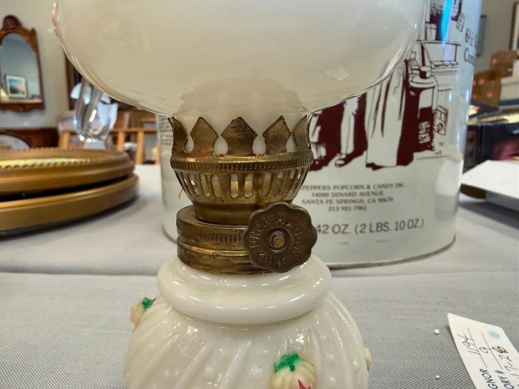 VINTAGE CERAMIC FIGURAL HORSE AND CARRIAGE OIL LAMP AND ENESCO MILK GLASS HONG KONG MADE OIL LAMP - 9