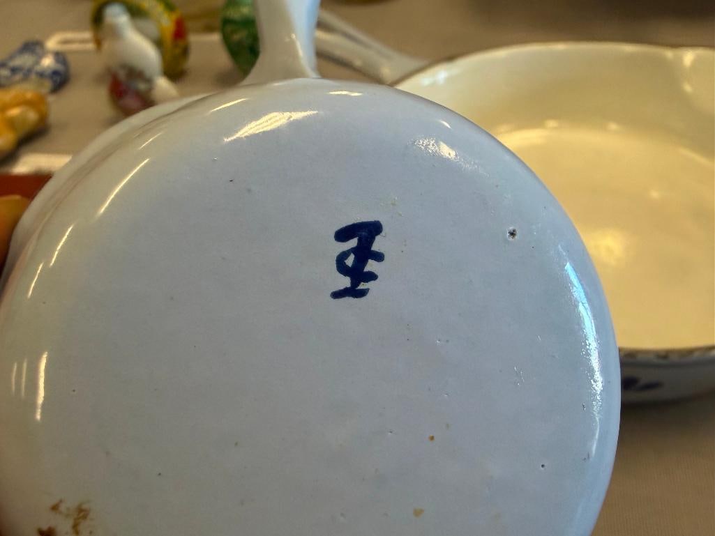 VINTAGE DUTCH DRU HOLLAND MADE ENAMELED CAST IRON KITCHENWARE INCLUDING SKILLET AND SAUCE PAN - 7