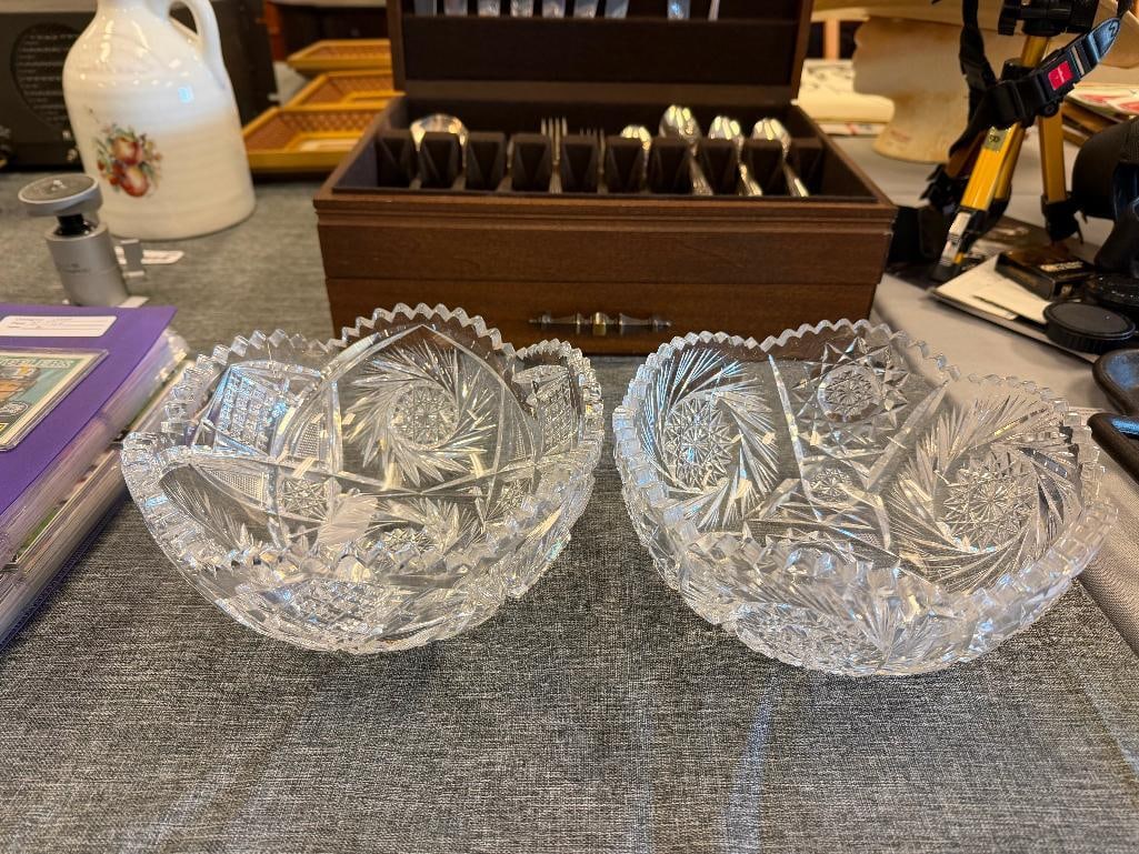 TWO AMERICAN BRILLIANT PERIOD HOBSTAR CUT CRYSTAL BOWLS - 2