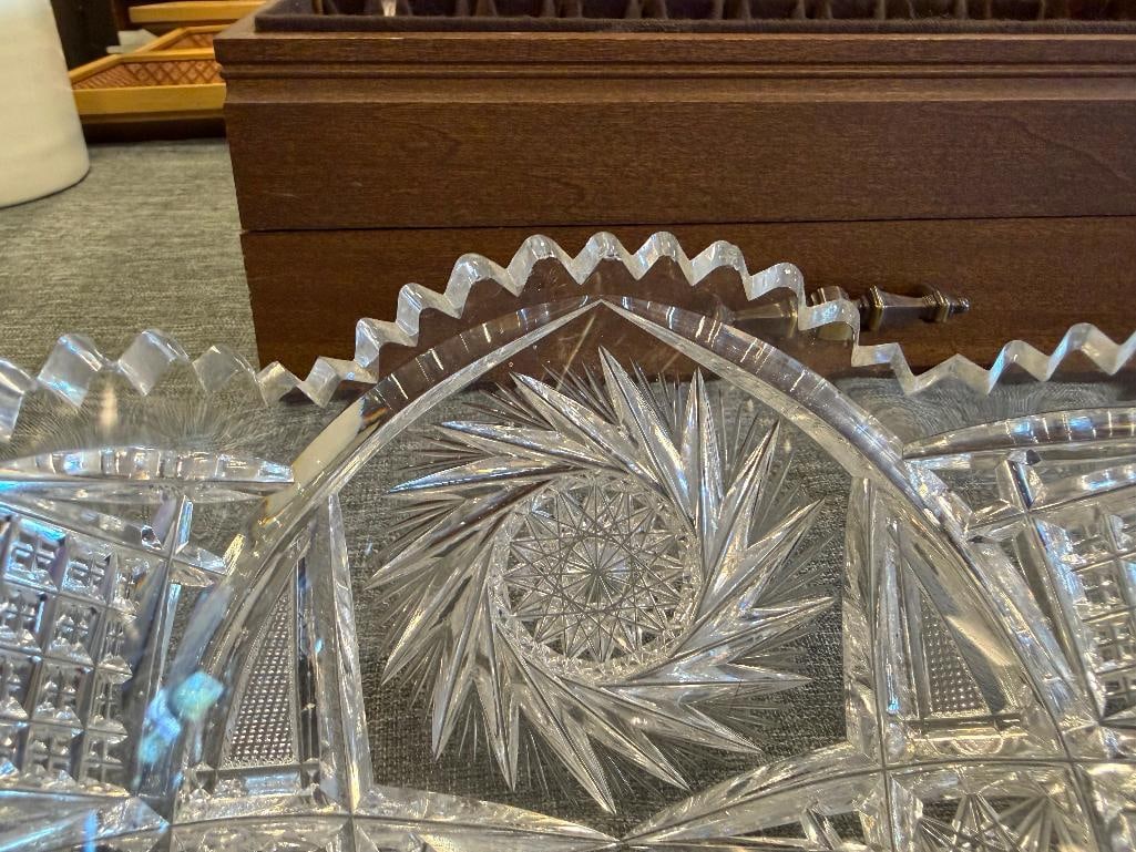 TWO AMERICAN BRILLIANT PERIOD HOBSTAR CUT CRYSTAL BOWLS - 6