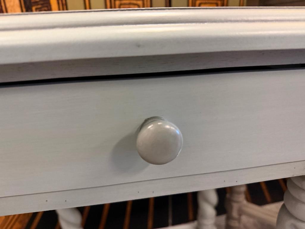 SINGLE DRAWER WOOD SIDE TABLE WITH BARLEY TWIST LEGS AND BOTTOM SHELF - 4