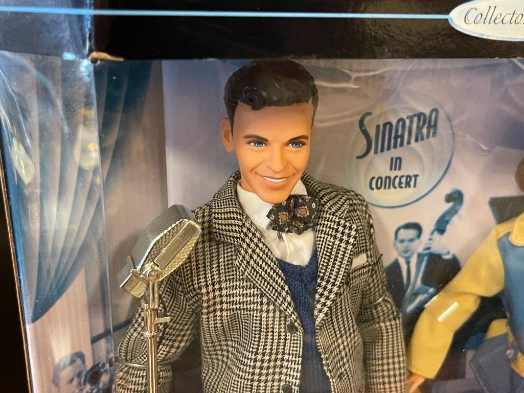 TWO MATTEL BARBIE DOLL SETS INCLUDING FRANKIE SINATRA AND BARBIE & KEN STAR TREK GIFT SET - 3