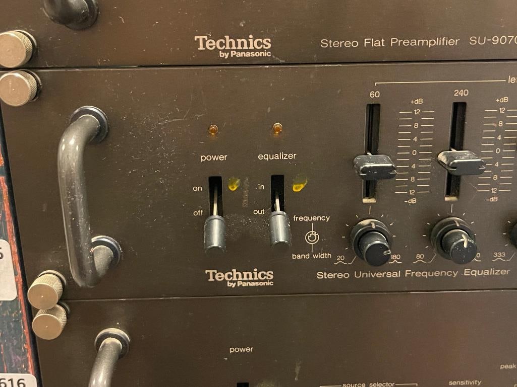 TECHNICS BY PANASONIC STEREO UNIVERSAL FREQUENCY EQUALIZER SH-9010 - 2