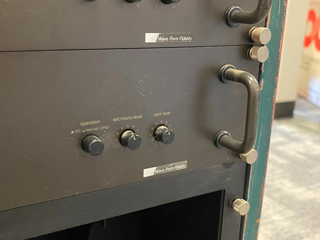 TECHNICS BY PANASONIC STEREO/MONO POWER AMPLIFIER SE-9060 - 4