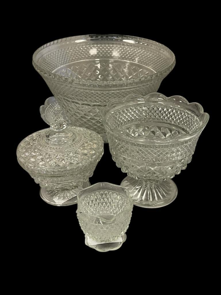 FIVE PIECES OF VINTAGE ANCHOR HOCKING WEXFORD PATTERN GLASSWARE: FOOTED BOWL, FOOTED COVERED BOWL, LARGE PUNCH BOWL, LARGE SERVING PLATTER, AND SMALL FOOTED BOWL 4" UP TO 13 1/2" 