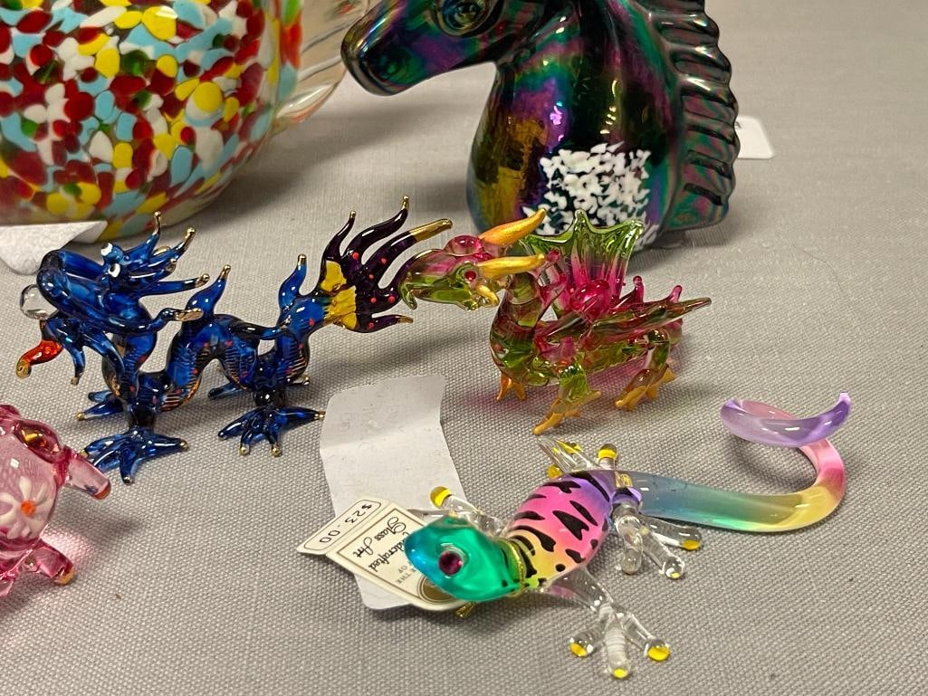 ASSORTED ART GLASS AND HANDBLOWN GLASS FIGURINES - 3