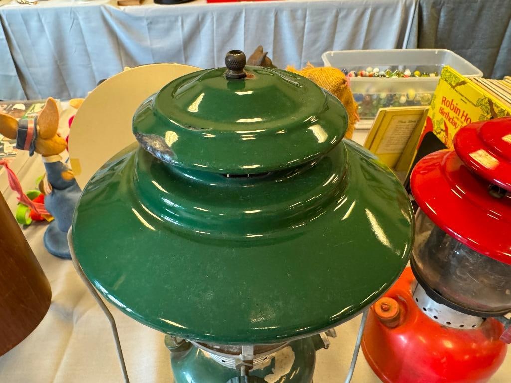 VINTAGE COLEMAN DUAL AND SINGLE MANTLE KEROSENE / OIL LAMPS MODEL 228F AND 200A - 8